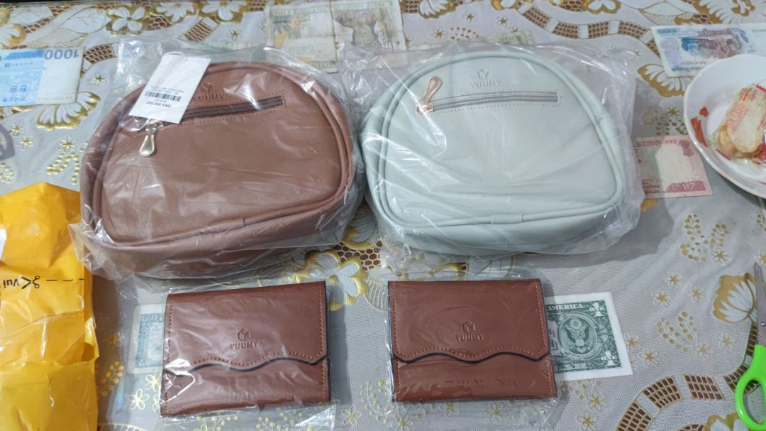 Sản phẩm tốt giá cả hợp lý, canh sell còn được giảm giá sốc. Shop làm việc uy tín, nhiệt tình, giao hàng nhanh, đúng mẫu mã màu sắc