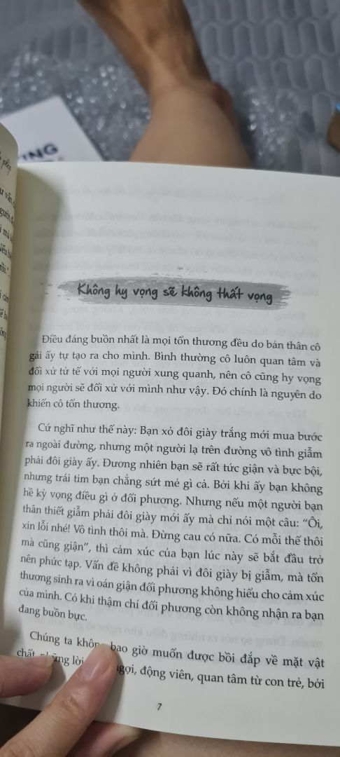 font chữ khi đọc cảm giác rất dễ chịu con mắt. có khá nhiều nội dung chữa lành mà mình cần hiện tại