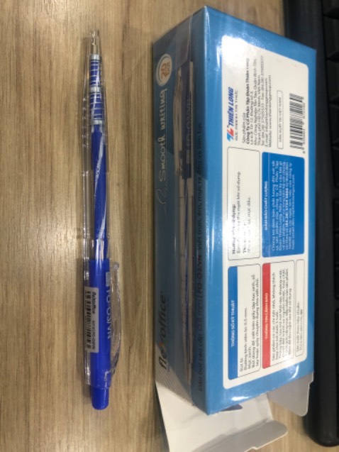 Giao hàng nhanh, bút bi chuẩn. Dùng tốt. Tiếp tục ủng hộ shop sau khi dùng hết