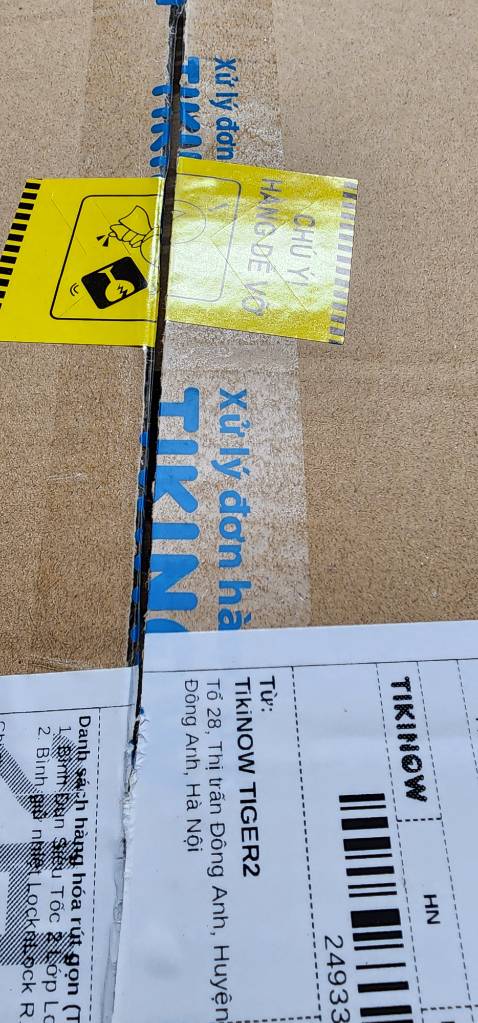 Lock & Lock là thương hiệu mình yêu thích về dộ kín, giữ nhiệt tốt và thiết kế sản phẩm đa dạng