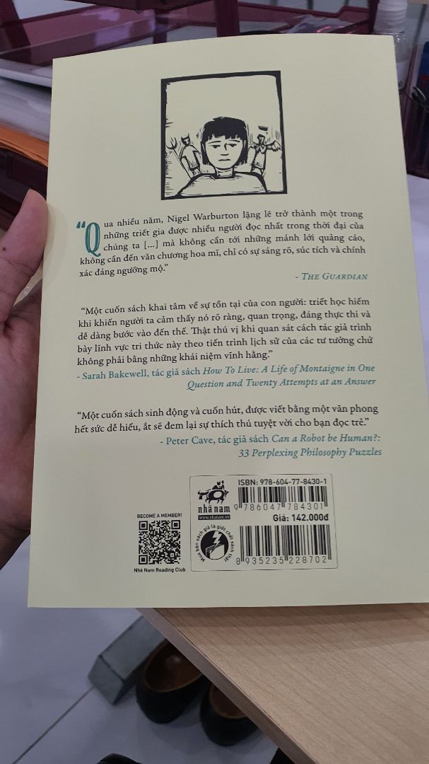 Sách đẹp, đóng gói cẩn thận. Mới đọc chương đầu tiên và chương cuối của cuốn Lược Sử Triết Học, mình cảm thấy khá thú vị và dễ đọc. Chắc chắn sẽ cần để dành nhiều tiền mua sách nữa.