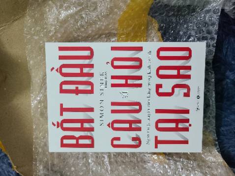 sách mới đẹp, đóng gói cẩn thận. giao hơi lâu