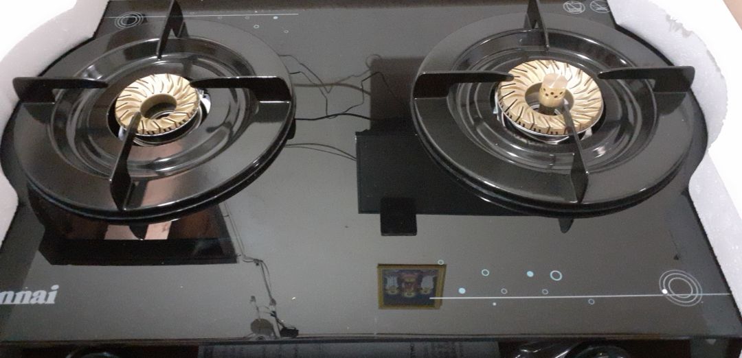 giao sai sản phẩm so với hình mẫu. nhờ đổi lại sản phẩm như hình mẫu đăng trên tiki. sản phẩm bếp trong hình đăng tải có khoảng cách giữa 2 bếp rộng hơn so với mẫu thực tế. vui lòng đổi lại giùm như bếp như trong hình đăng trên tiki