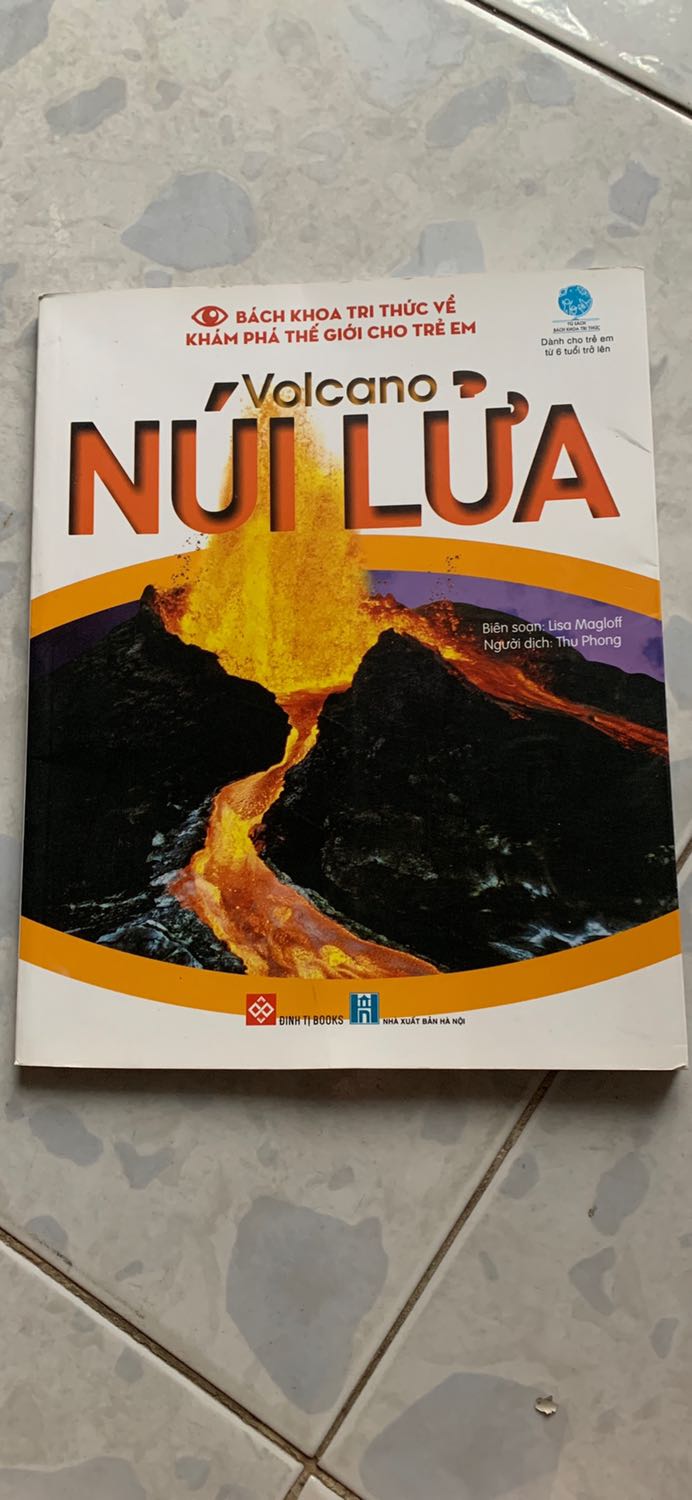 Sách dày dặn, trang giấy cứng cáp, hình ảnh màu sắc đẹp. Nội dung khá hay, giải thích thuật ngữ ngắn gọn dễ hiểu.