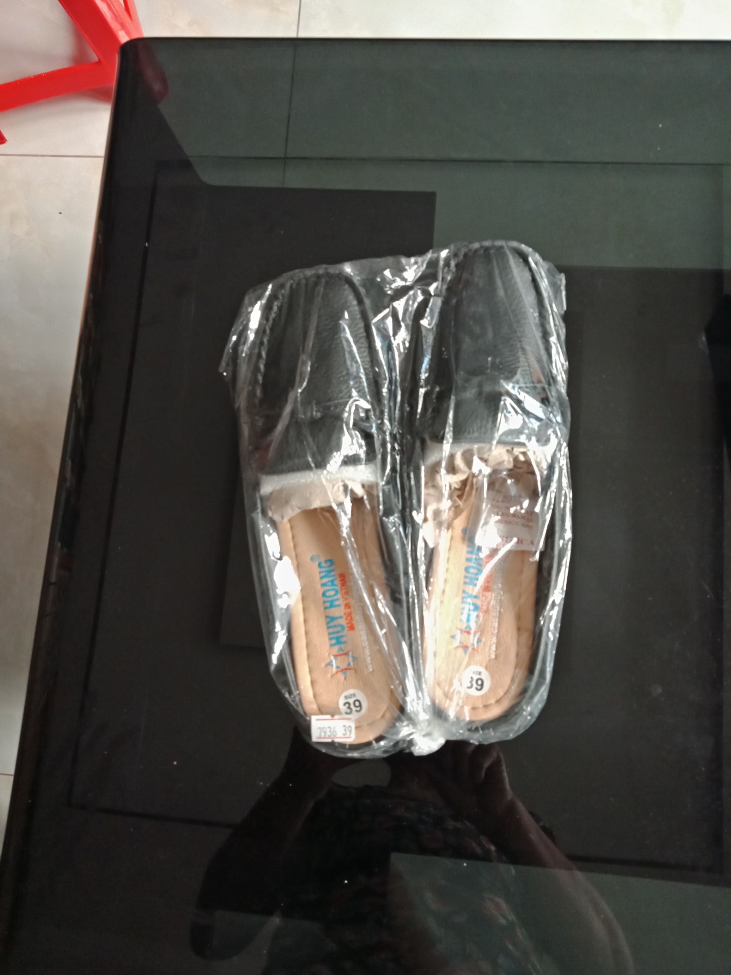 Giày đẹp da mềm đi êm chân không bị đau. Sẽ tiếp tục ủng hộ shop