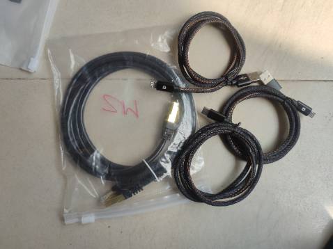 Chiếc kẹp nhỏ gọn đẹp bất ngờ chưa bà già giữa mùa đông cô đơn lạnh giá. Cơ bản nó rẻ và giao nhanh 2h nên rất vừa ý. Chiếc kẹp nhỏ gọn đẹp bất ngờ chưa bà già giữa mùa đông cô đơn lạnh giá. Cơ bản nó rẻ và giao nhanh 2h nên rất vừa ý.