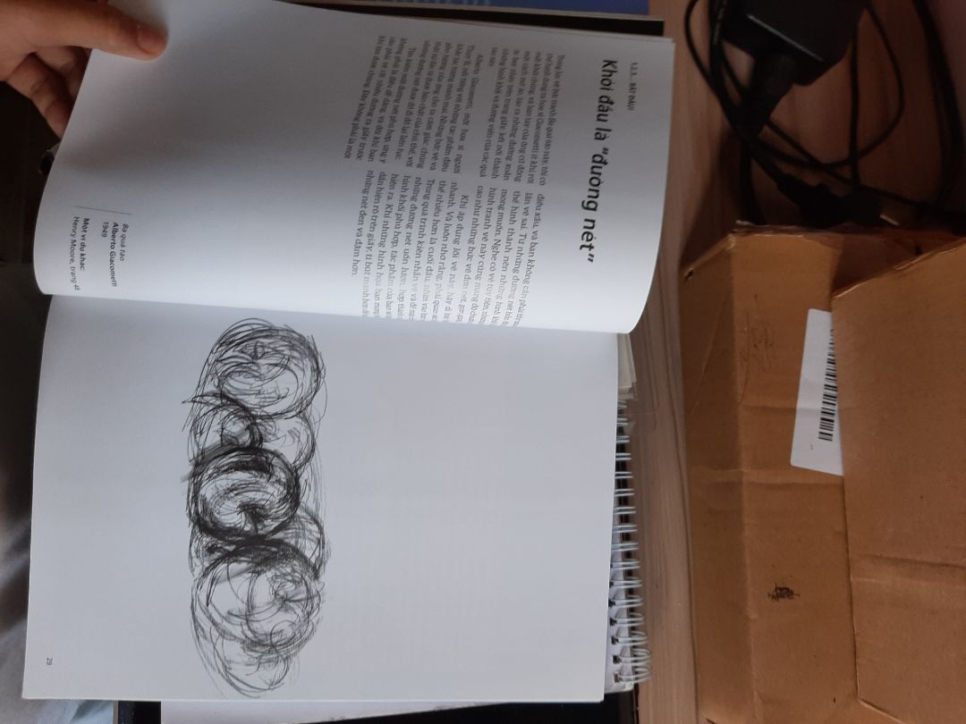 -Sách gồm 126 trang nha mọi ngườiii,không mỏng như mọi người nghĩ đâu,sách vừa to vừa dài,đọc hay :3,giao từ Nha Trang nha mọi ngườiii,mình ở Buôn Ma Thuột mà đặt tối hqua,12h trưa hôm nay đã đến :333,sách mình cực kì ưnggg,đọc rất hay,nên mua nha mọi người ?‍♀️❤??????