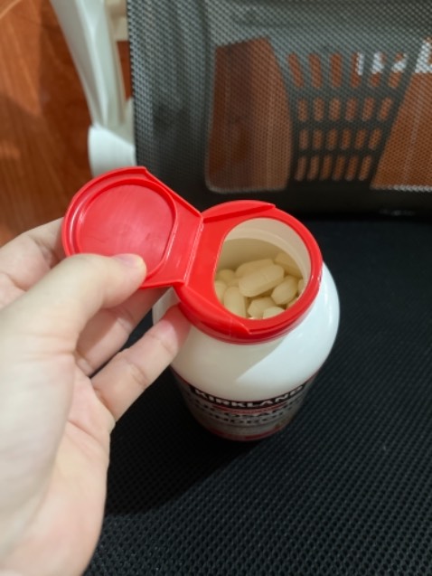 Sản phẩm chính hãng, đã từng dùng thấy OK nên nay mua lại 
Shop tư vấn nhiệt tình