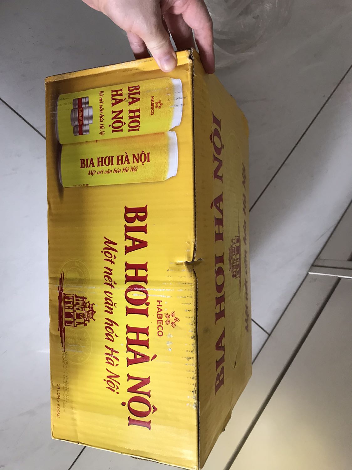 Tiki giao bia đúng hẹn! Sản phẩm bia hơi đúng chất Hà Nội uống rất ngon!