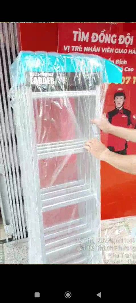 Nhẹ, dễ di chuyển , nhìn đẹp mắt