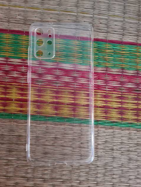 Hàng giao không đúng chất lượng. Không cho kiểm tra hàng. Hàng quá tệ