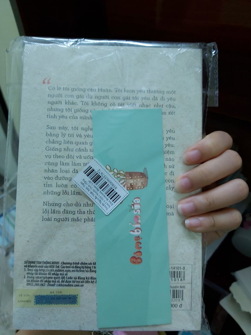 Sp đóng gói cẩn thận . Giá ok nhưng mà ship hơi đắt :(