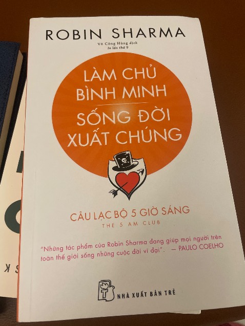 Sách mới, in bìa rất đẹp, giao hàng nhanh, nội dung sách hay bổ ích