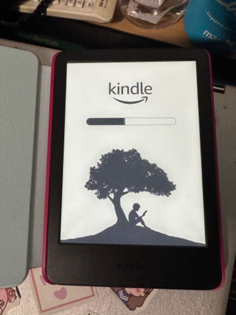 Hàng nguyên kiện chính hãng, shop giao nhanh, tư vấn nhiệt tình. Tài khoản kid không khả dụng tại vn nên mn cân nhắc khi chọn dòng này. Shop hỗ trợ nguồn ebook.