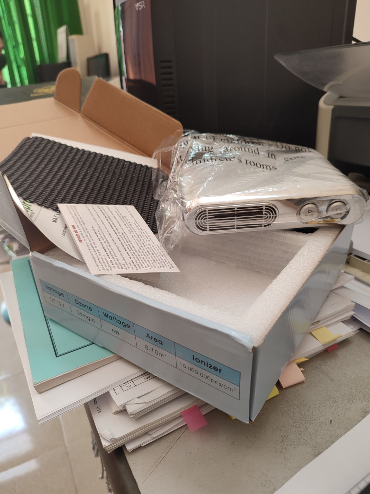 Gói cẩn thận nhưng hình thức hàng hóa thì lại không giống không giống ảnh công bố? Shop không hỏi ý kiến khách khi có sự thay đổi hình thức sản phẩm? Có quá đặt chỉ tiêu doanh số lên trên cả sự hài lòng của khách, bán đc hàng bằng mọi cách?