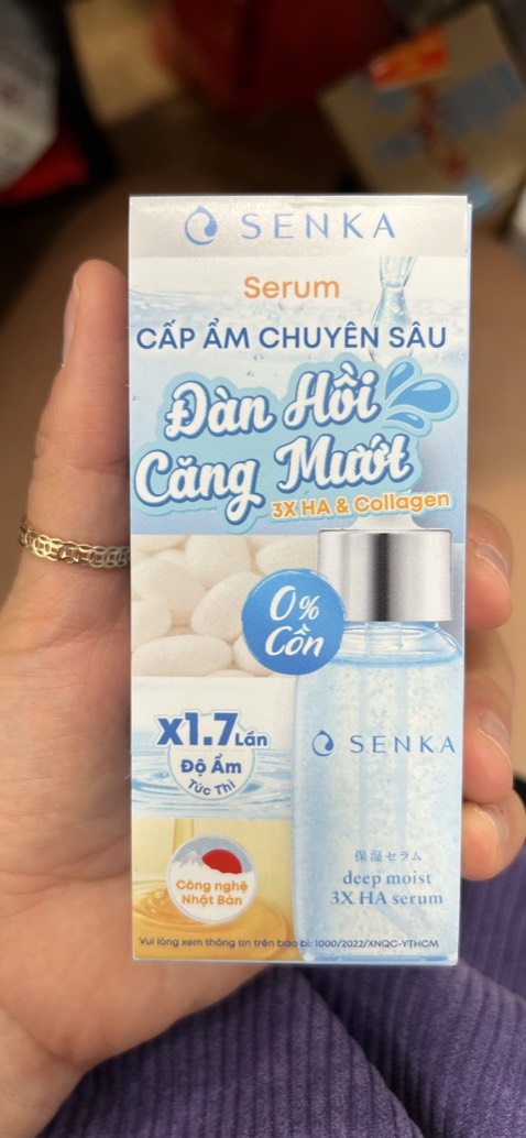 Đã nhận hàng, nhanh chóng, shipper dễ thương, sản phẩm đóng gói chắc chắn, chai serum sang xịn mịn 🥰🥰🥰