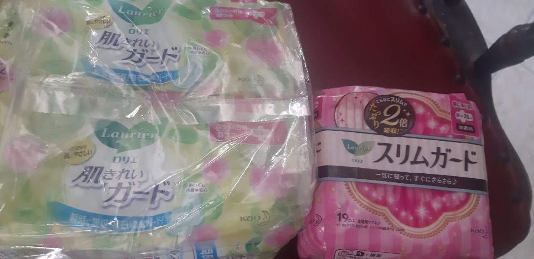 giao hàng nhanh, đóng gói cẩn thận, đã dùng các sp khác của Laurier rất thích nên nay thử loại này, hi vọng ok. Cám ơn shop nhiều.