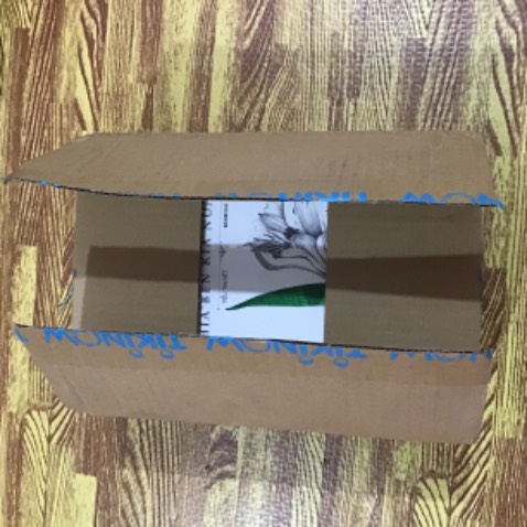 Sách mới,giao hàng nhanh. Sale 10/10 nên giá giảm gần 50%,áp các loại mã nữa chắc cũng đc 50-55%. Nội dung hay khỏi bàn,đáng đọc nhé mọi người