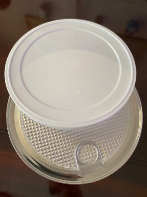 Chưa biết chất lượng thế nào vì mới mua lần đầu. Giá thành khá cao so với các sản phẩm hỗn hợp các loại hạt cùng loại tuy nhiên nếu đạt chất lượng như shop cam kết thì cũng tương xứng với giá trị. Thành phần yến mạch khá nhiều. Bên trong hộp không có muỗng đong sữa. Nếu sữa giảm bớt bột yến mạch, bổ sung thêm hạt óc *** đỏ  hoặc macca sẽ hấp dẫn người tiêu dùng hơn. Khi pha sữa thì phần sữa pha cuối ly còn lợn cợn nhiều, bột cần xay nhuyễn hơn nữa. Sữa có vị ngọt nhẹ, thơm vừa.