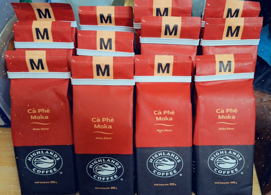 Loại này pha cà phê sữa uống nóng hay lạnh đều ngon nha. Xin cảm ơn bác shipper lặn lội giao hàng lúc trời mưa to.