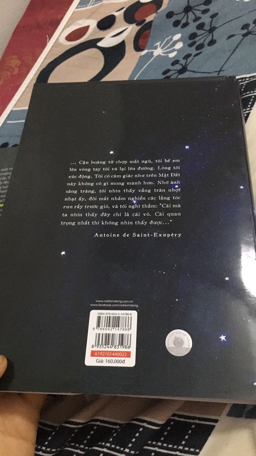 Hàng giao mùa dịch mà siêu nhanh. Đóng gói cẩn thận. A shipper nhiệt tình, hiền lành. M rất hay mua sách Tiki, và vẫn ủng hộ tiếp. Cảm ơn. Ảnh mang tính chất minh họa vì m mua 6-7 cuốn.