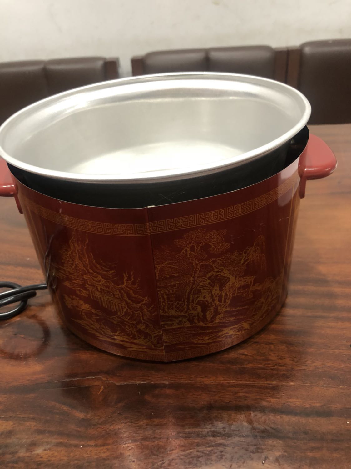 Quá ghê! Kh dám sử dụng. Sản phẩm như cái răng rụng. Nhờ tiki thu hồi sản phẩm. Cảm ơn!