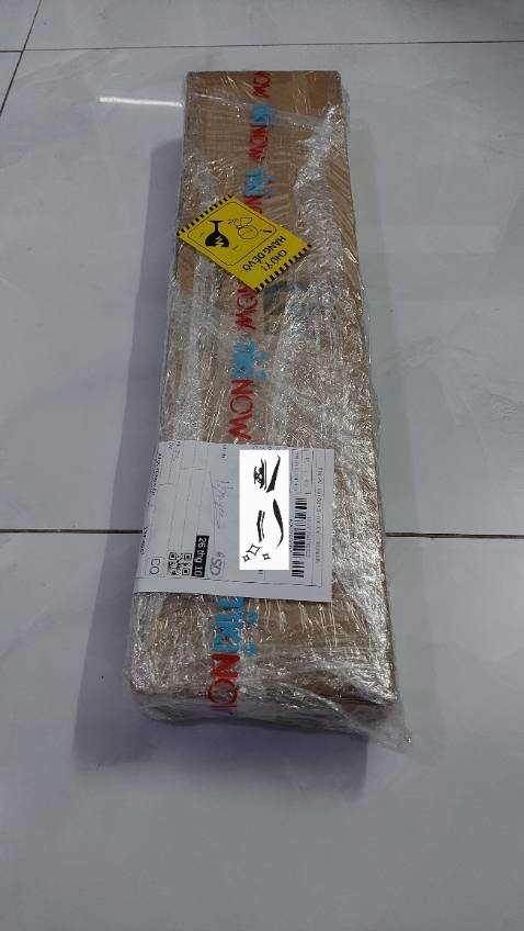 - Giao hàng: Sáng đặt hàng là 5h chiều nhận hàng, giao nhanh chóng.
- Giá cả: hợp lý
- Kiểu dáng: gọn, đẹp, chắc chắn và dễ lắp.
- Chất lượng: xài lâu dài chưa biết ntn thôi.
=> Đọc xong cmt của những người mua trc, nên quyết định mua luôn, tạm thời thấy sp ok nha 👌 - Giao hàng: Sáng đặt hàng là 5h chiều nhận hàng, giao nhanh chóng.
- Giá cả: hợp lý
- Kiểu dáng: gọn, đẹp, chắc chắn và dễ lắp.
- Chất lượng: xài lâu dài chưa biết ntn thôi.
=> Đọc xong cmt của những người mua trc, nên quyết định mua luôn, tạm thời thấy sp ok nha 👌