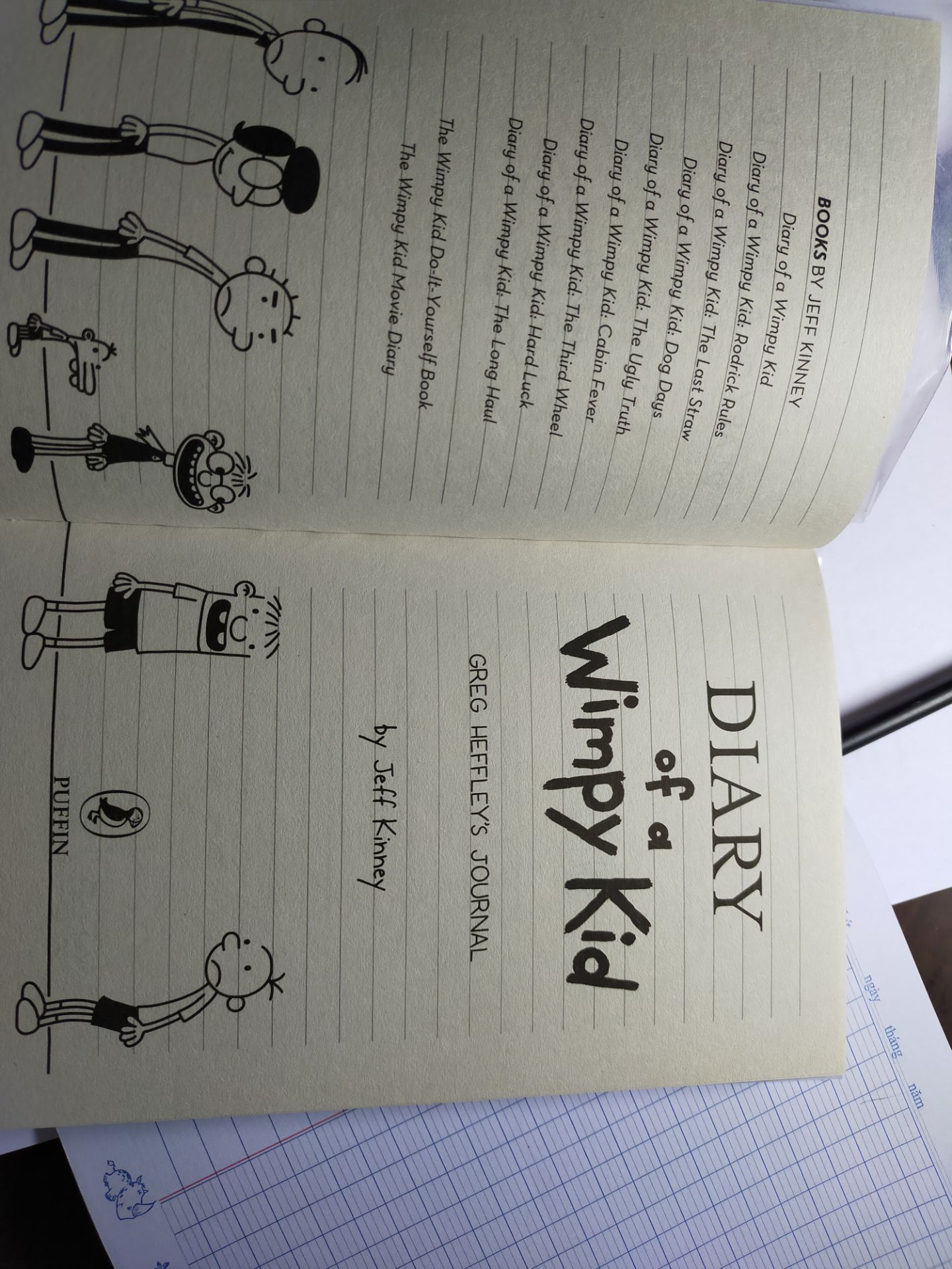 sách đọc dễ hiểu, giấy mình thấy ổn không quá mỏng như các bình luận khác nói. Có hình minh hoạ rất sinh động làm mình rất thích thú khi đọc sách đọc dễ hiểu, giấy mình thấy ổn không quá mỏng như các bình luận khác nói. Có hình minh hoạ rất sinh động làm mình rất thích thú khi đọc