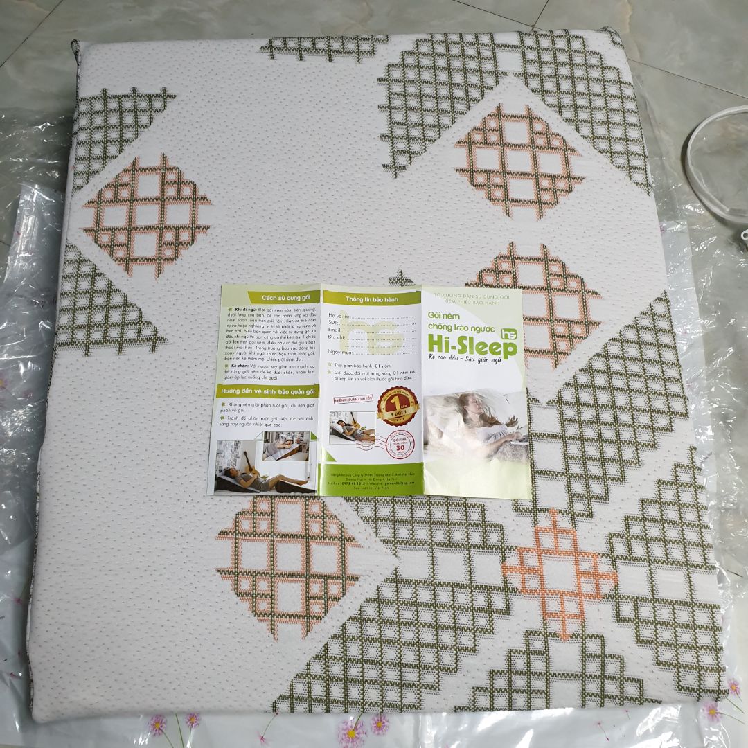 Hàng đóng gói 3 lớp: chân không 2 lớp (1 túi nilon + 1 túi hút chân không chuyên dụng) và 1túi đựng chuyên dụng.
Độ bền thì đánh giá sau.
Cảm ơn anh giao hàng nhiệt tình.