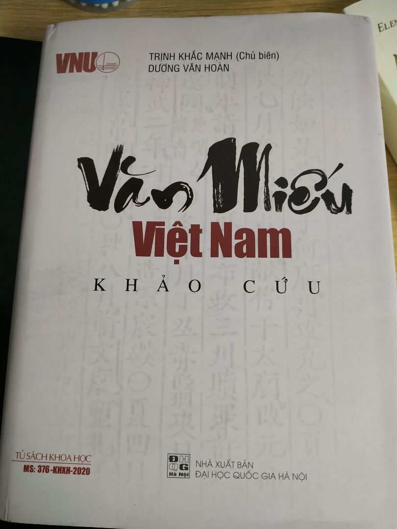Sách hay, viết chỉn chu, nhiều thông tin hấp dẫn. Bìa cứng chắc chắn. Giao hàng nhanh chóng, sạch đẹp. Quá ưng! lại còn được áp mã giảm giá xịn xò.