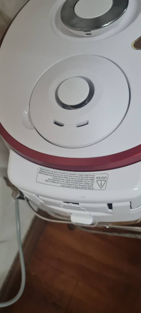 Bán hàng và giao hàng trực tiếp từ Nguyễn Kim rất nhanh