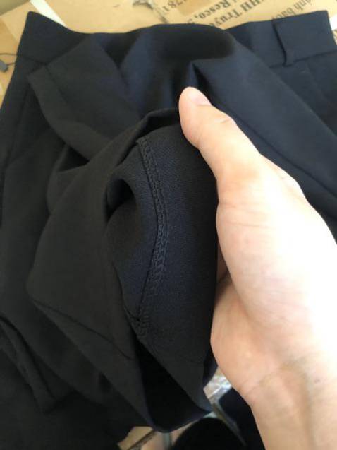 Shop siêu dễ thương, gói hàng ok, tư vấn nhiệt tình. Quần chất rất đẹp. Chắc chắn sẽ mua lại.