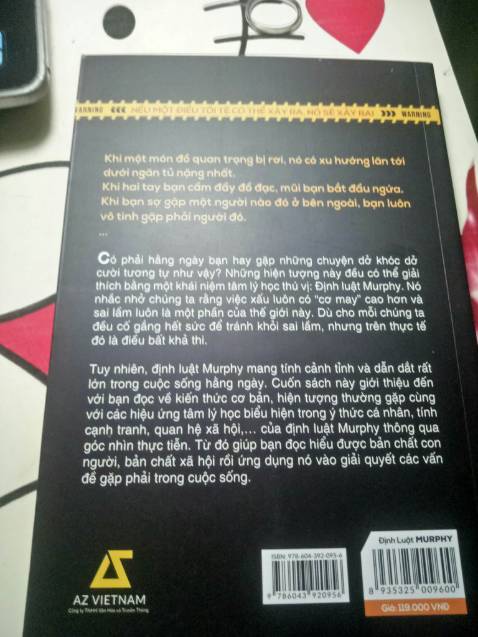 Giao hàng cực kì nhanh, khâu đóng gói vẫn không được ổn lắm, mong Tiki sẽ chú ý lại phần đóng gói. Còn về sách thì chất lượng rất tốt, không bị bóp méo hư tổn ở đâu hết