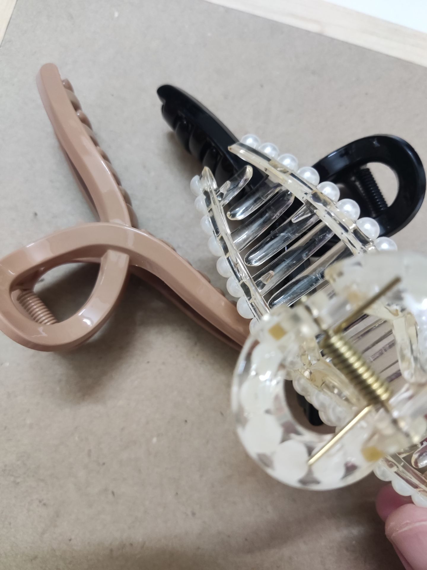 kẹp to đẹp, chắc chắn. shop có thiệp và tặng quà dễ thương kẹp to đẹp, chắc chắn. shop có thiệp và tặng quà dễ thương