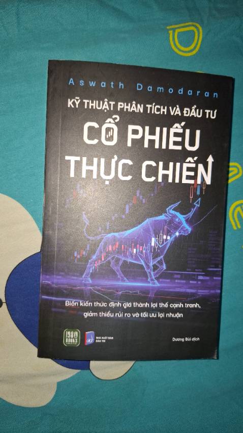 Tưởng cuốn sách chỉ cách phân tích biểu đồ. Ai dè toàn là lý thuyết thông thường