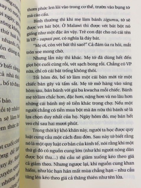 Tiểu sử - hồi ký. Sách giày mà không có bookm đi kèm