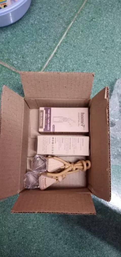 mùi hương tỏa xa rất thơm shop đóng gói kỹ