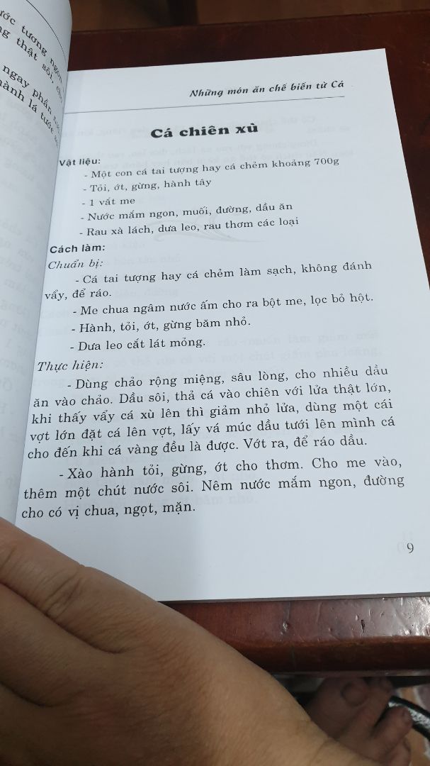 sách hay.nhieu noi dung moi lạ.giup ng doc bik them nh mon an mới cho gd