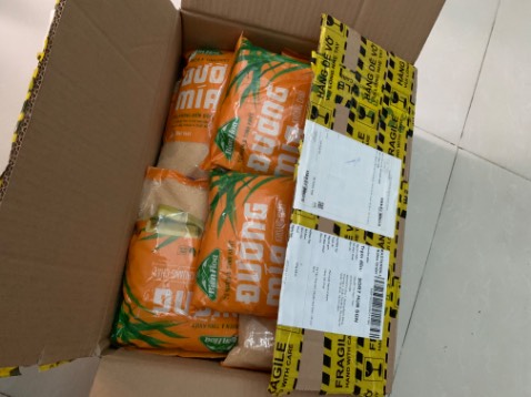 Giao hàng đúng hen. Giao đủ và đúng sản phẩm.