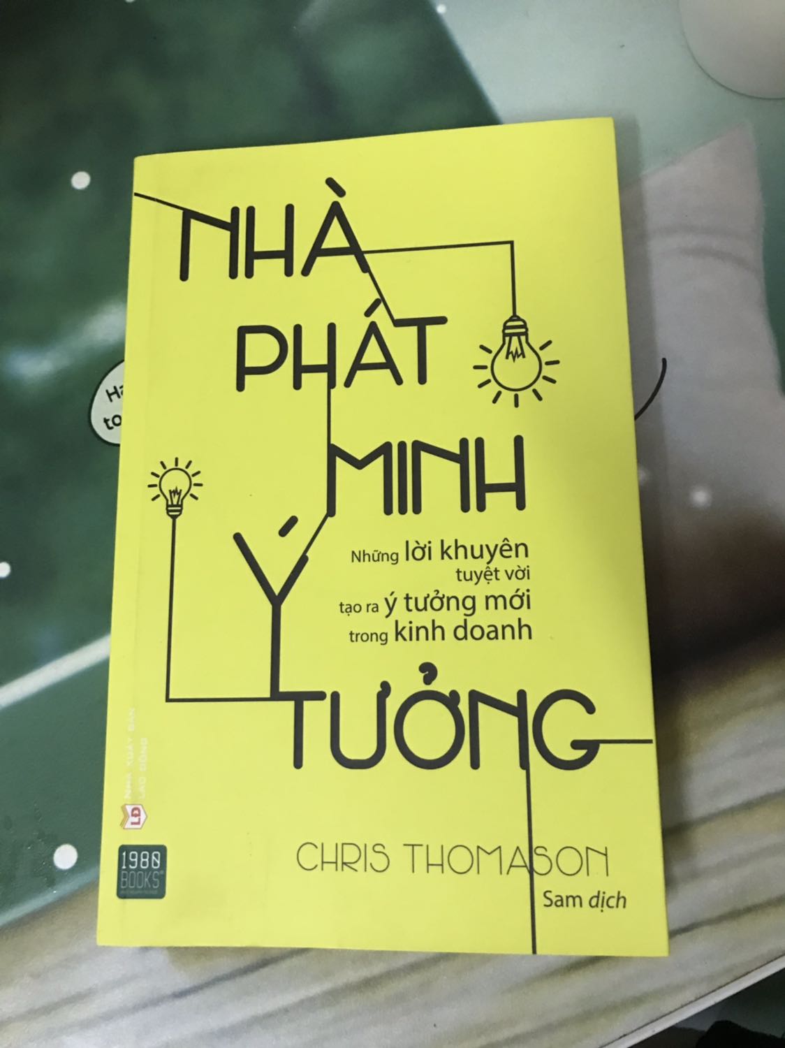 Nội dung viết hơi mang tính học thuật nên khá khó đọc.
Sách mới.
Không có bookmark.