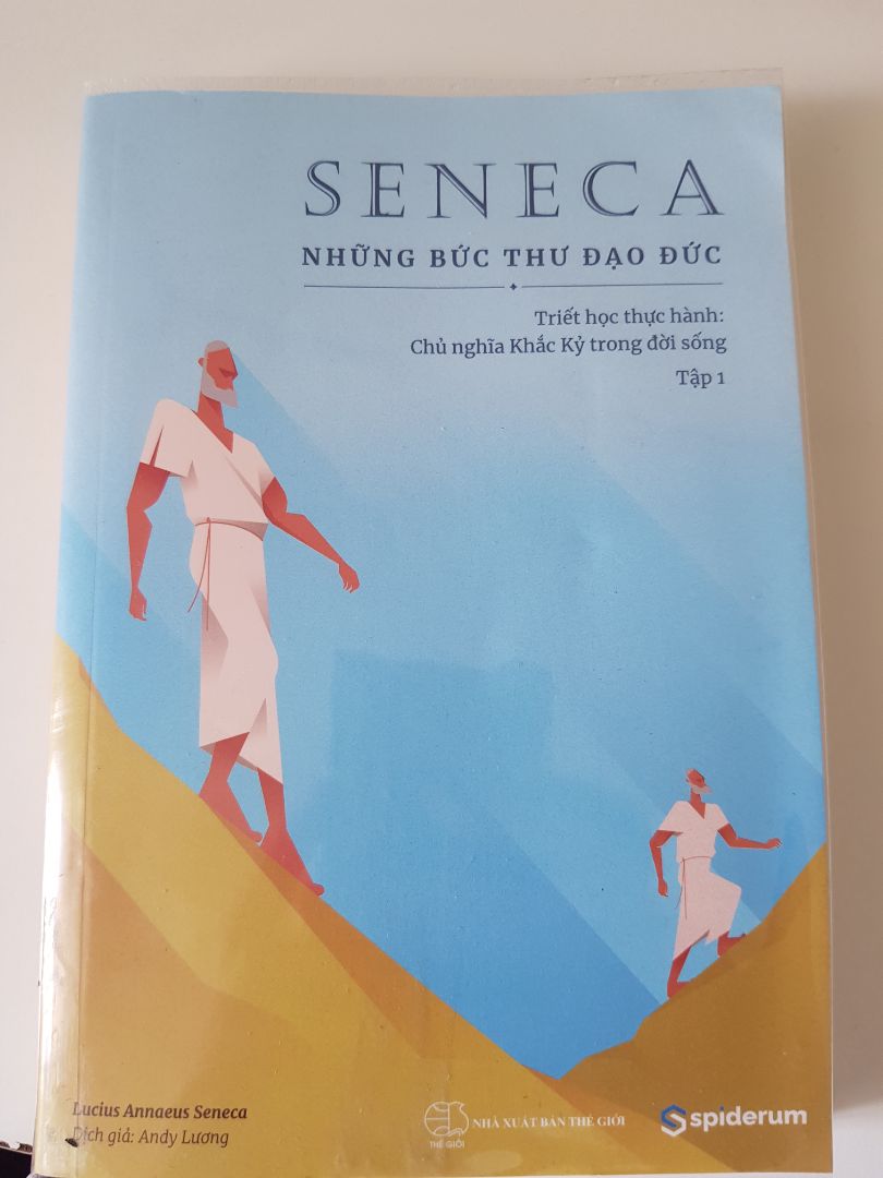 Sách giao đúng hạn, không bị va đập méo mó. 
"Thánh nhân đãi kẻ khù khờ". Cá nhân mình đọc đến đâu thấy chân lý ở đó, rất dễ tiếp thu, nhưng cũng cần thời gian để nghiền ngẫm, sẽ còn đọc đi đọc lại nhiều lần. 
Cũng chân thành cảm ơn dịch giả đã nhọc công dịch rất bài bản và Spiderum đã phát hành cuốn sách này.