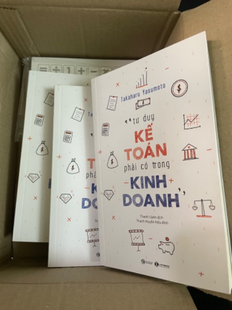 Lỡ order nhầm mà không cho trả hàng, giờ có tới 3 cuốn y chang nhau