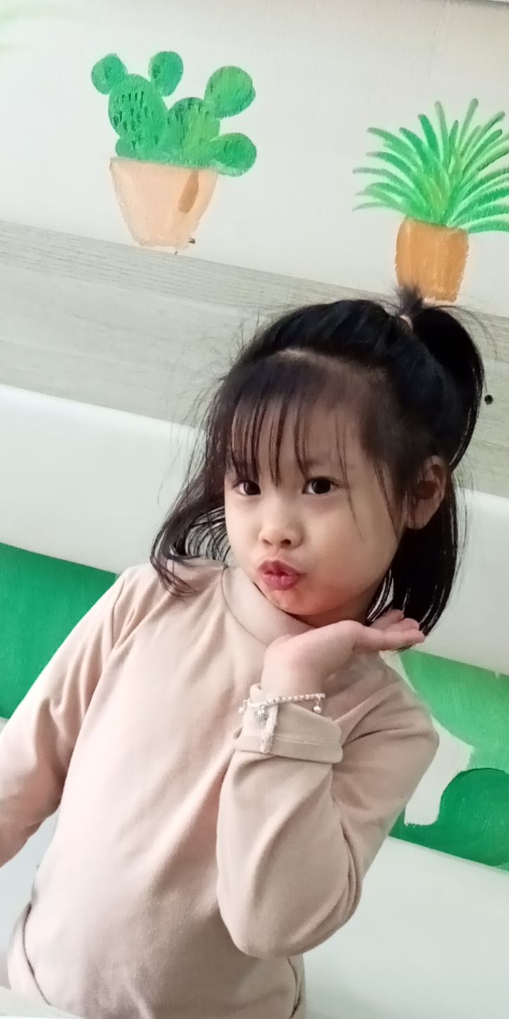 Hình thức đẹp, chưa nấu cơm nên chưa biết thế nào