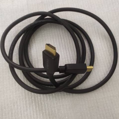 Dây cứng cáp, dài  2m xài quá thoải mái khi màn hình của mình ở xa, truyền tải dữ liệu nhanh, video sắc nét
Hàng chất lượng, giá hợp lý, giao hàng lại nhanh nữa, có nhu cầu sẽ tiếp tục ủng hộ shop