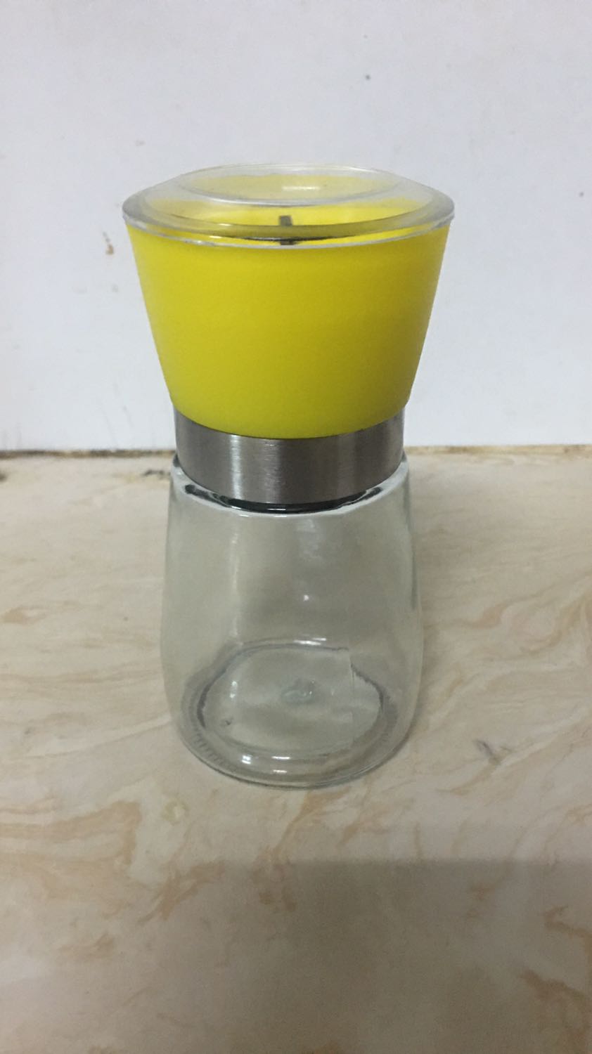 Sản phẩm khá tốt, phù hợp với giá tiền. Tuy nhiên, xay tiêu không nhuyễn lắm, có vẻ như không được bền. Xài một thời gian mới biết thế nào.