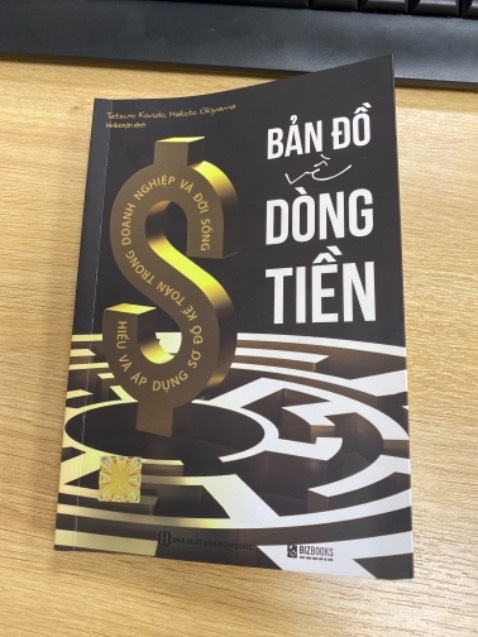 Bao bì sách rất đẹp. Sách chuẩn bản quyền, nội dung rất hay và cực kì bổ ích