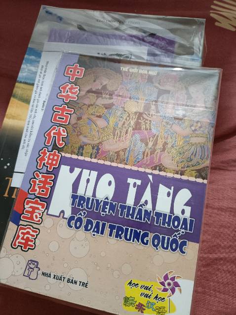Giao hàng nhanh . Gói rất kỹ lưỡng. Sách nhận về rất ưng ý mình. Còn được tặng kèm dĩa CD nữa..  cảm ơn shop nhìu nhìu...🥰🥰