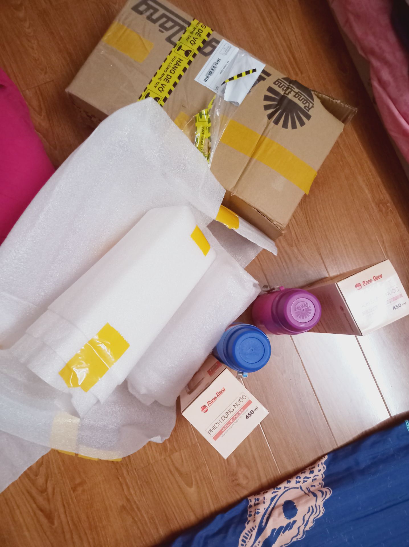 Hàng đúng như mô tả, shop đóng gói rất cẩn thận.