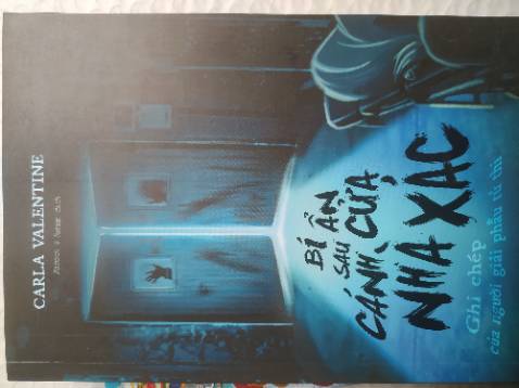 Hơi bất ngờ vì kích thước sách khá to - ai thích tìm hiểu về pháp y có thể tìm đọc