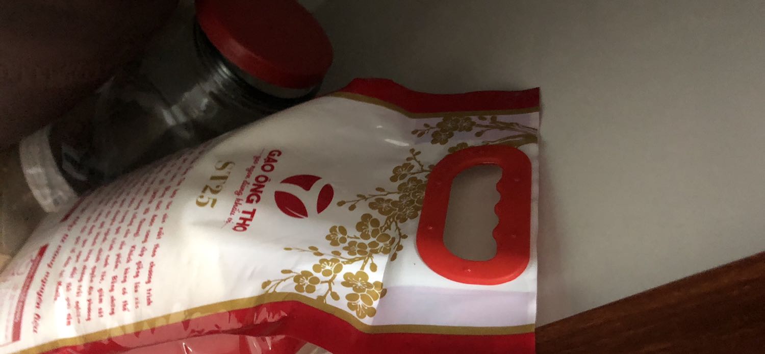 Mua nhiều sản phẩm của ông thọ rồi, gạo ok, đang giảm nên giá cũng ok Mua nhiều sản phẩm của ông thọ rồi, gạo ok, đang giảm nên giá cũng ok